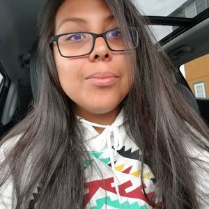 Meet your Posher, Olivia